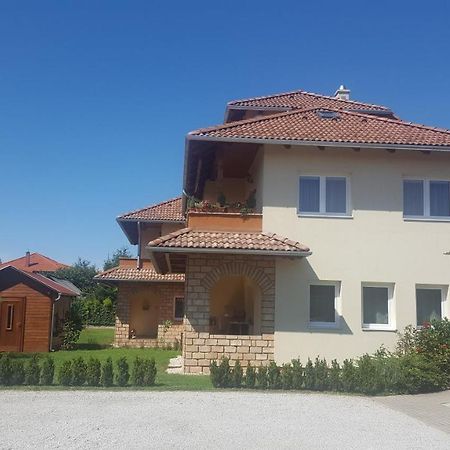 Mediterrania Apartment كيستاي المظهر الخارجي الصورة